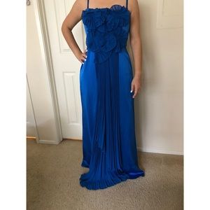 Bcbg maxazria royal blue dress size 10 like new